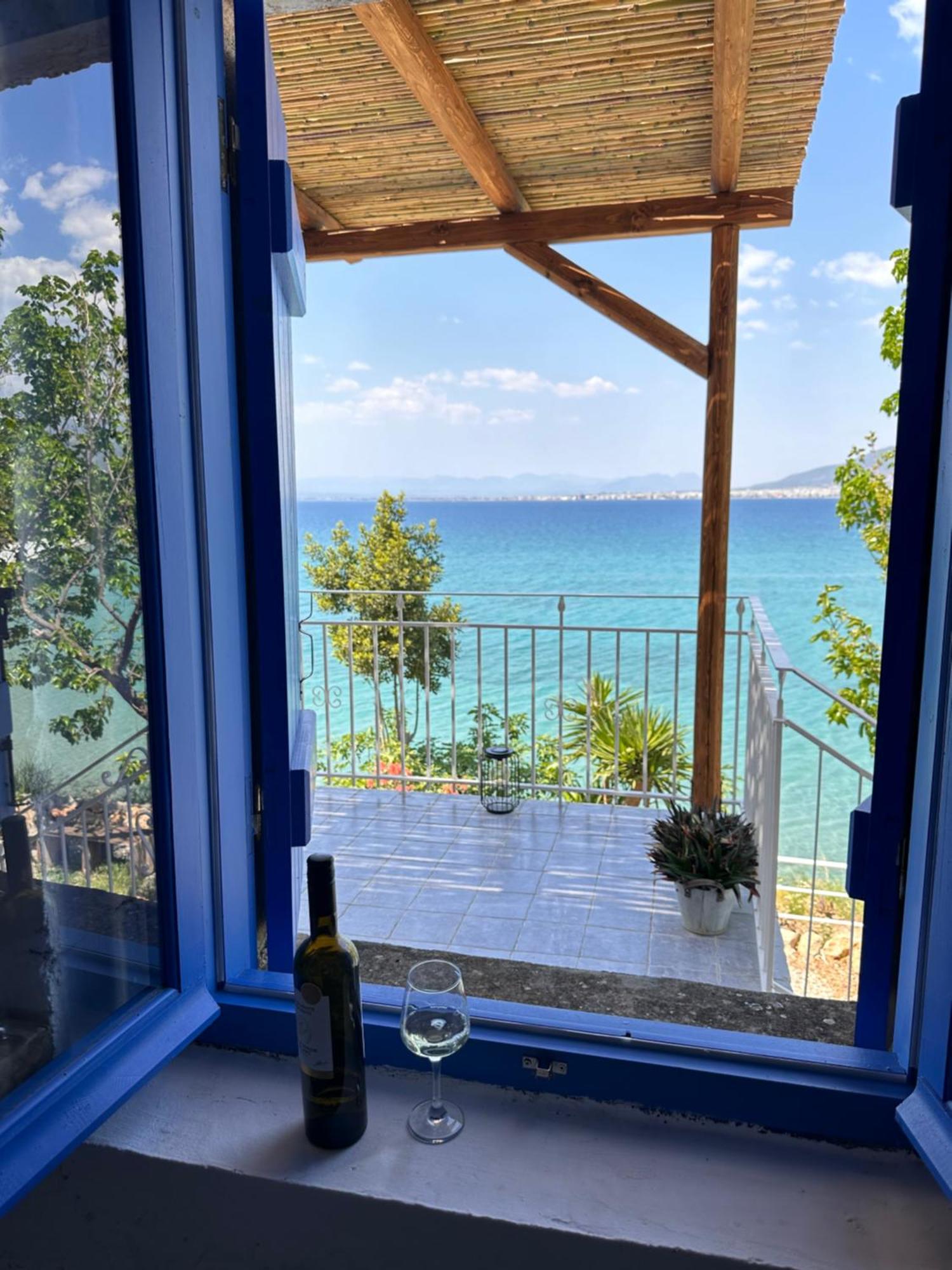 Rocksecret Edge Apartment Kalamata Exterior photo