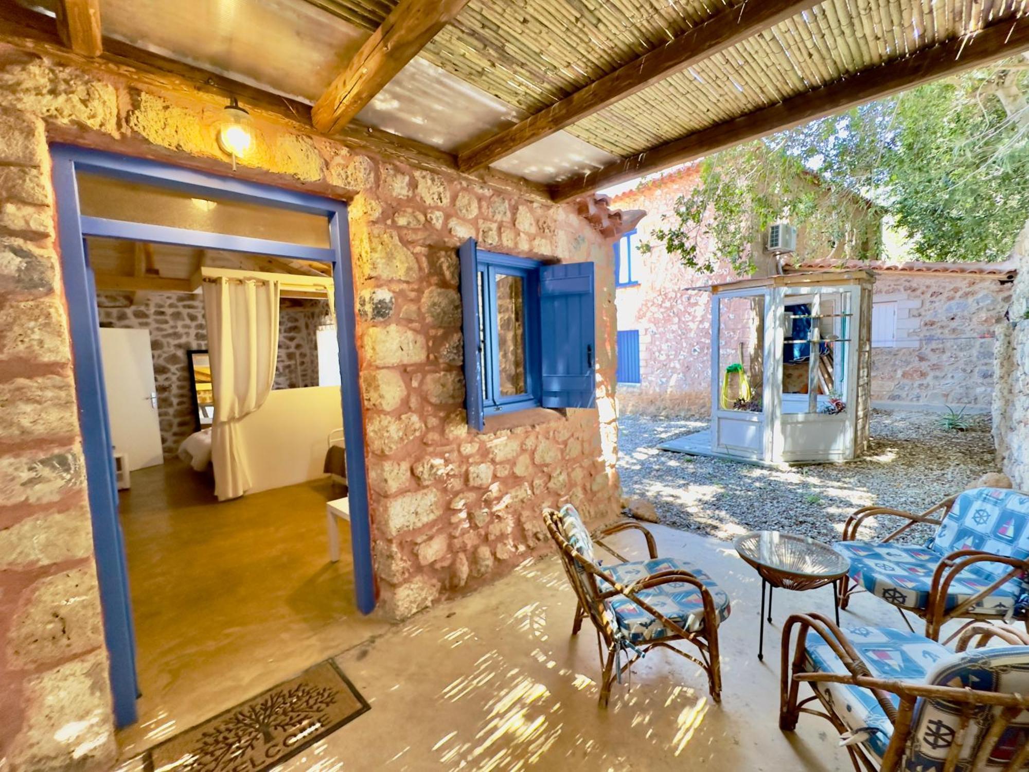 Rocksecret Edge Apartment Kalamata Exterior photo