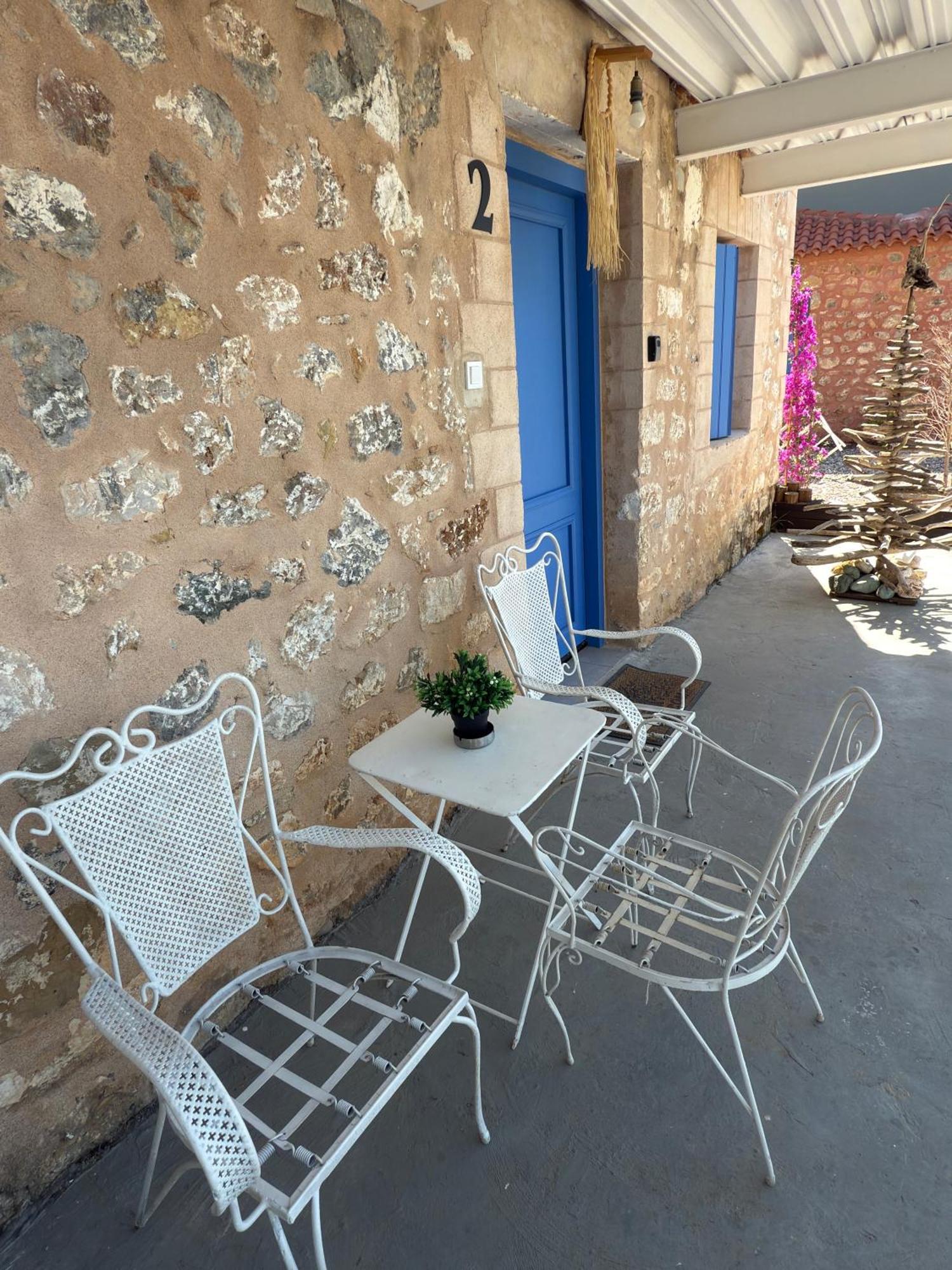 Rocksecret Edge Apartment Kalamata Exterior photo
